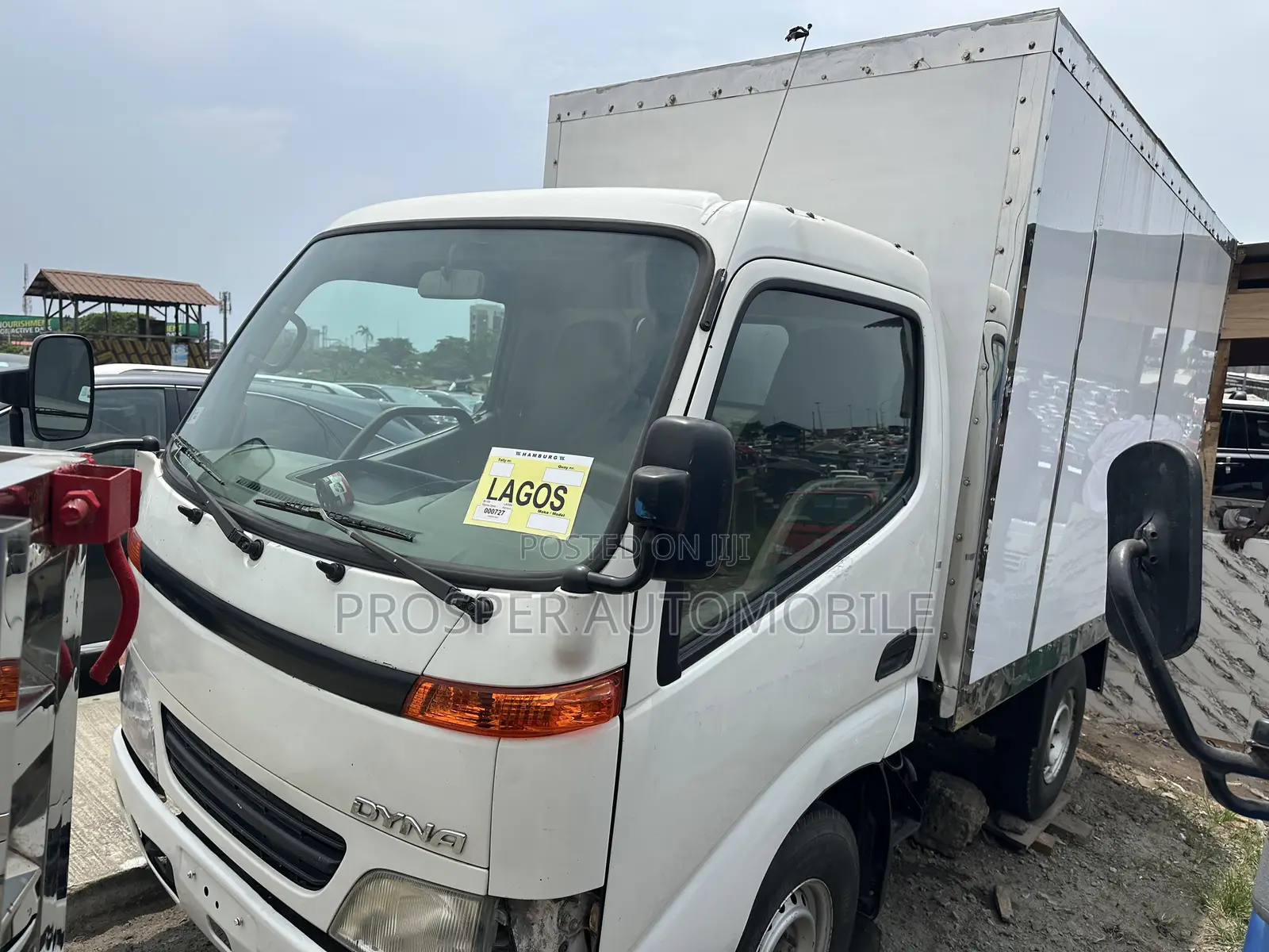 Toyota Dyna 150 Cover Body