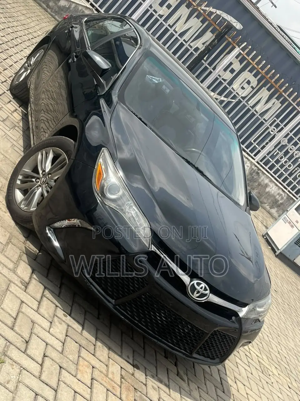 Toyota Camry 2017 Black