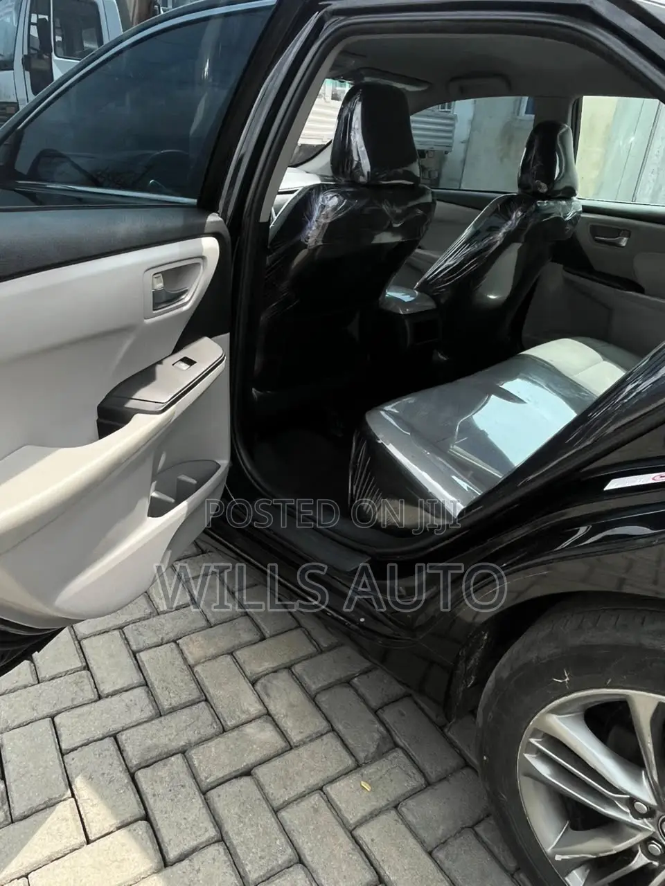 Toyota Camry 2017 Black