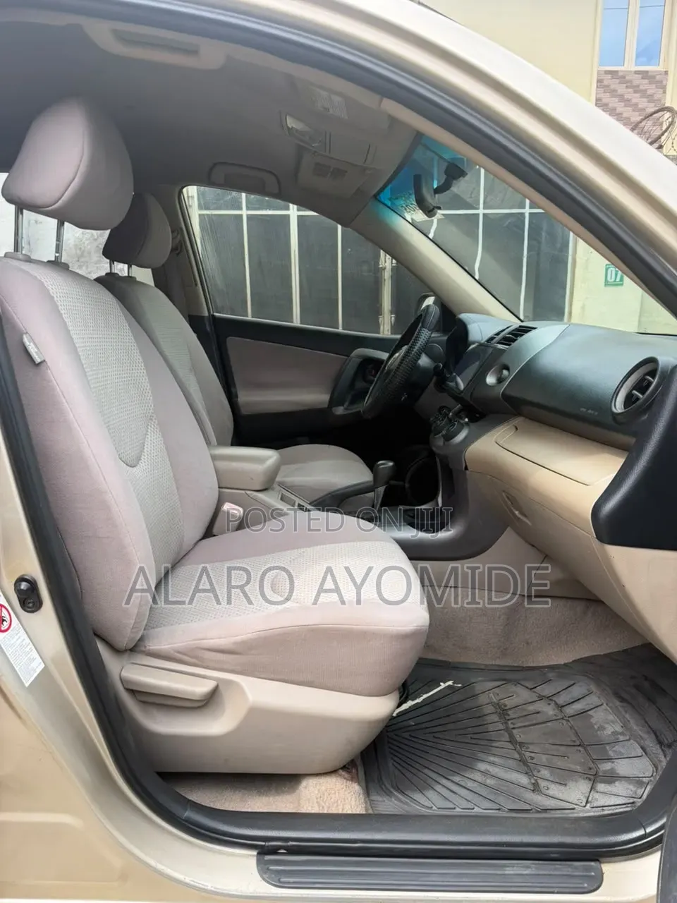 Toyota RAV4 2008 Gold