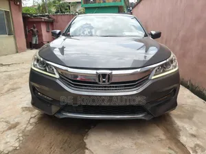 Honda Accord Sport SE 4dr Sedan FWD (2.4L 4cyl 2A) 2017 Gray