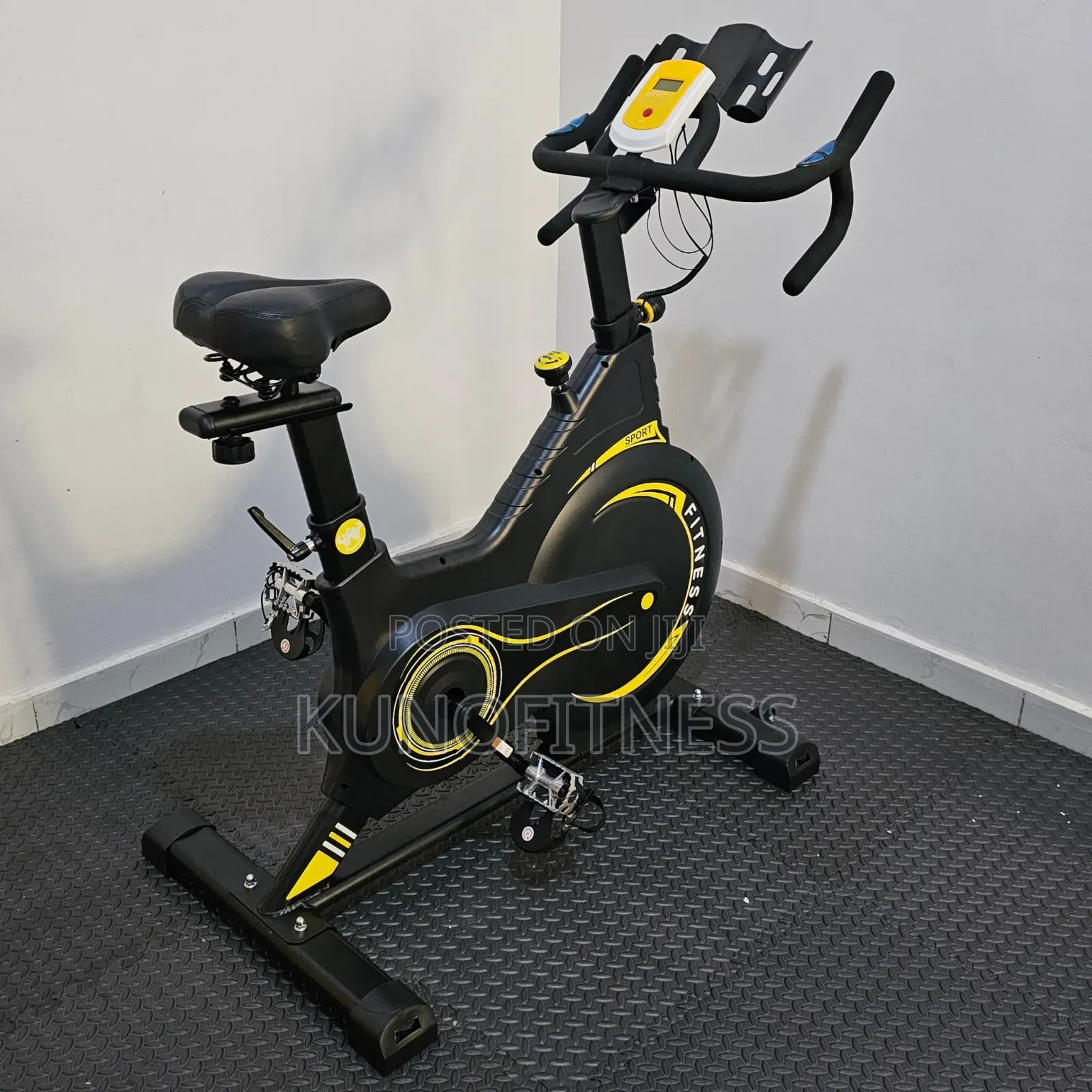Magnetic Exercise Bike With Calorie & Distance Display