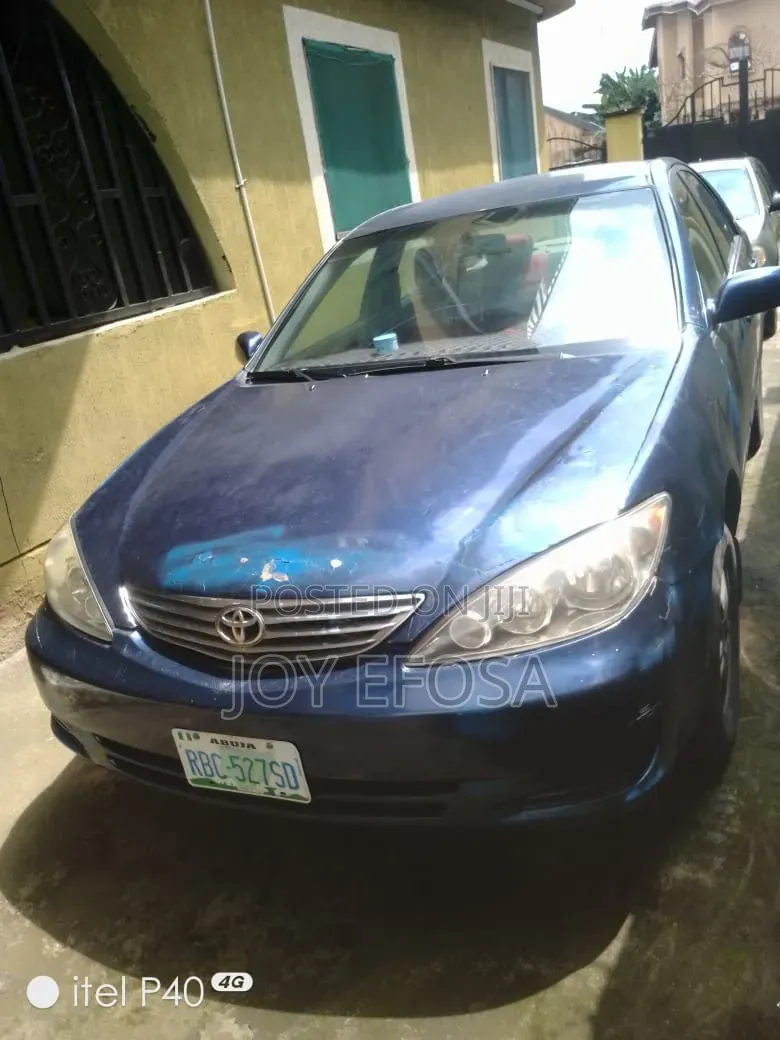 Toyota Camry LE 4dr Sedan (2.4L 4cyl 4A) 2004 Blue