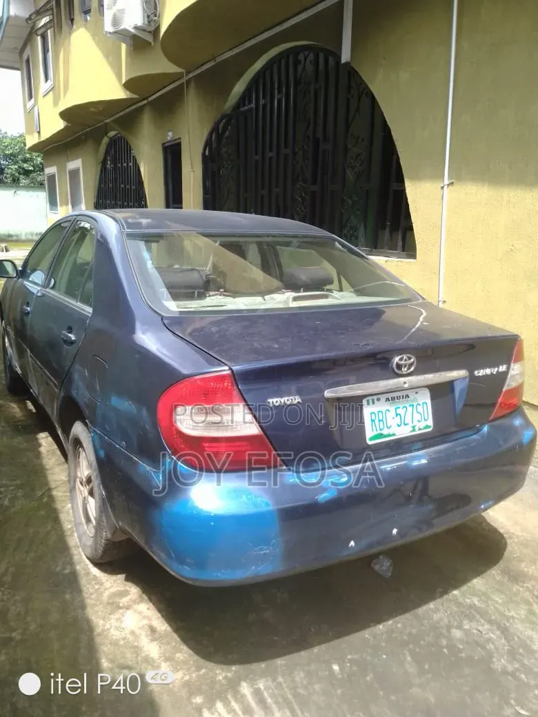 Toyota Camry LE 4dr Sedan (2.4L 4cyl 4A) 2004 Blue