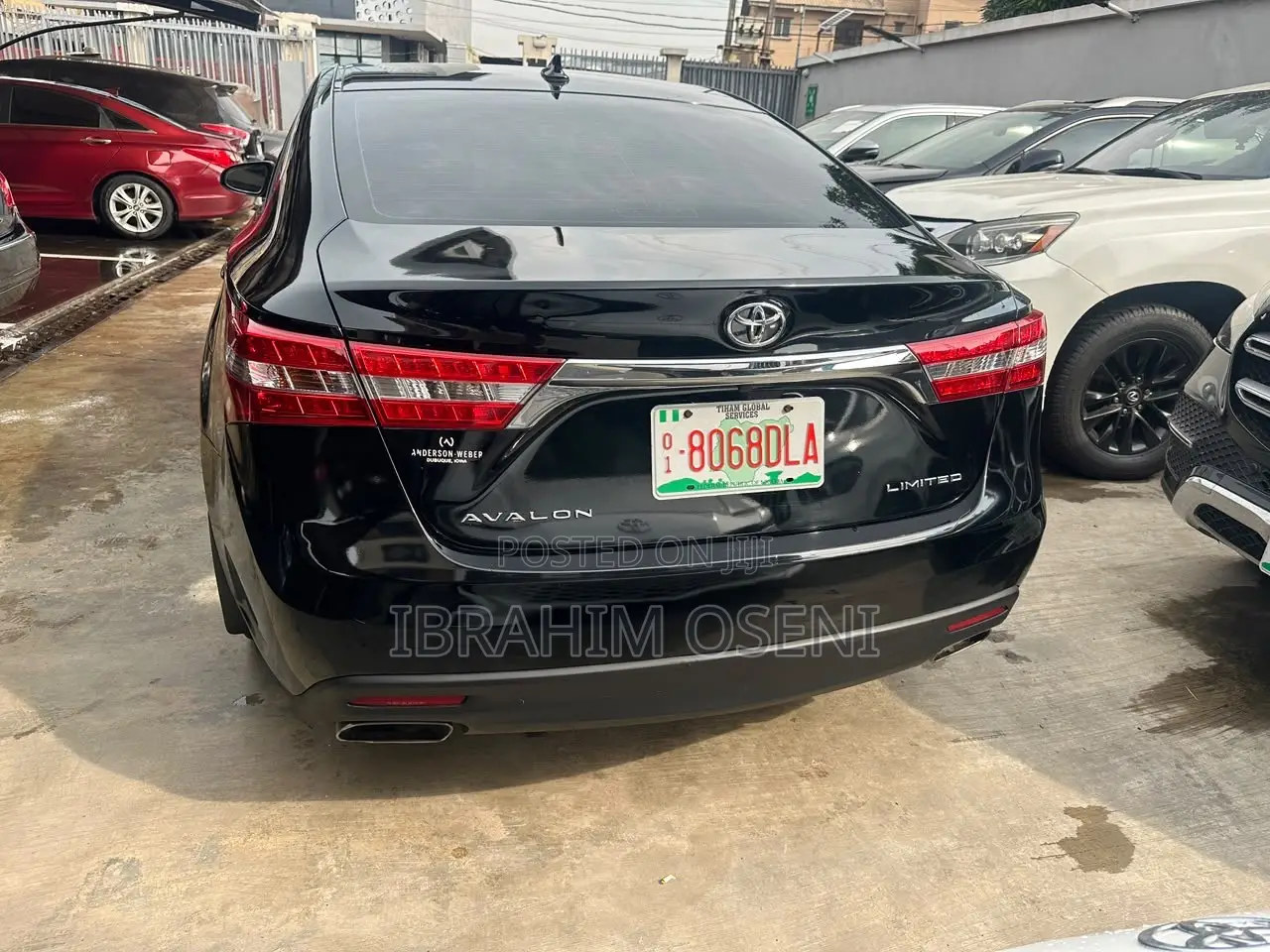 Toyota Avalon Limited 4dr Sedan (3.5L 6cyl 6A) 2015 Black
