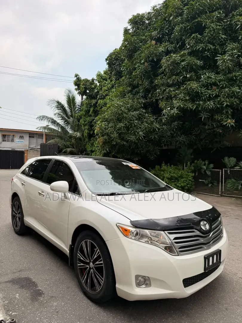 Toyota Venza 2012 White