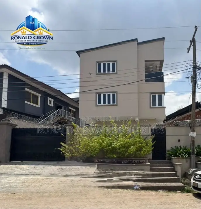 4bdrm Duplex in Berger for sale