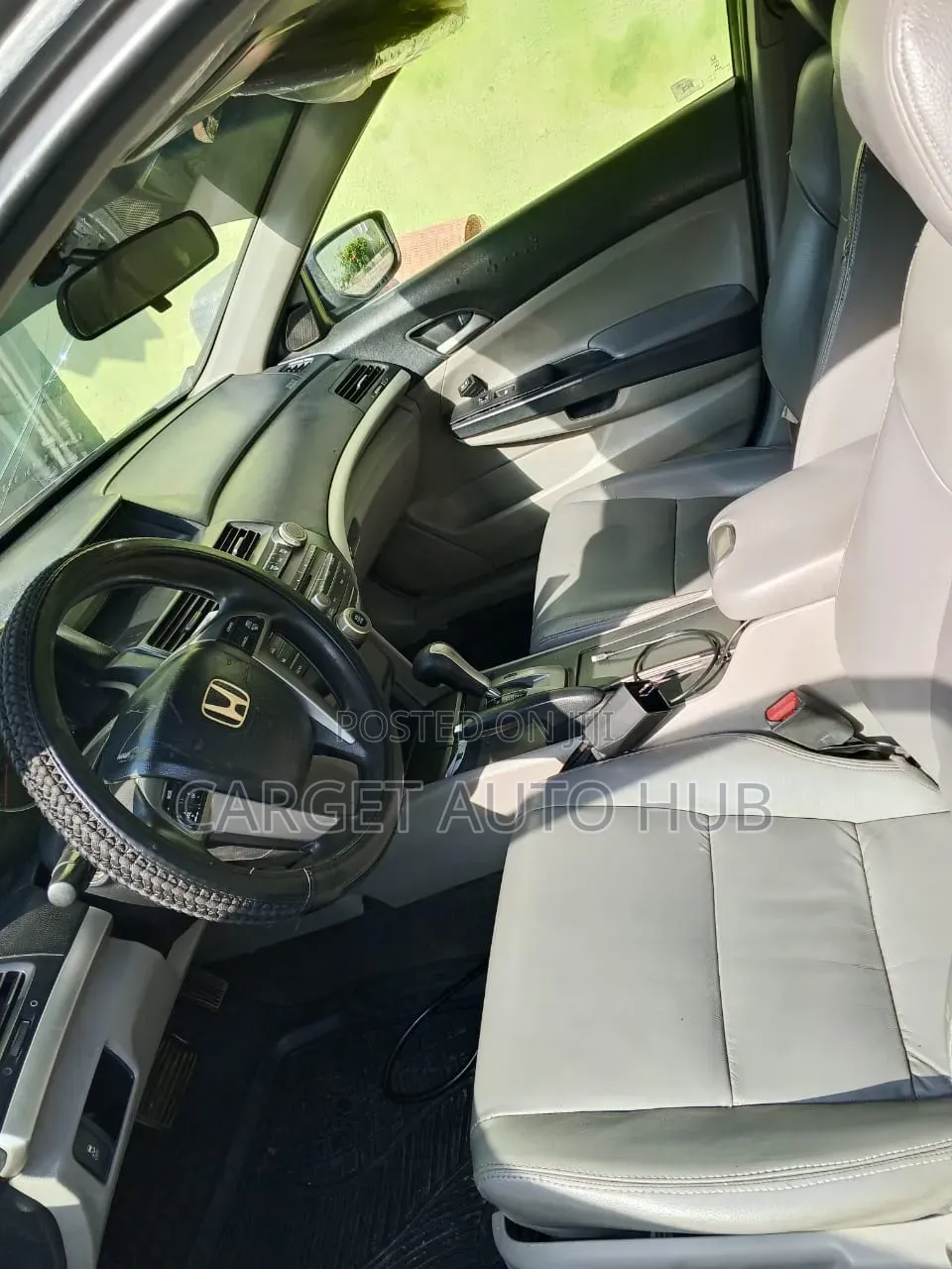 Honda Accord 2011 Silver
