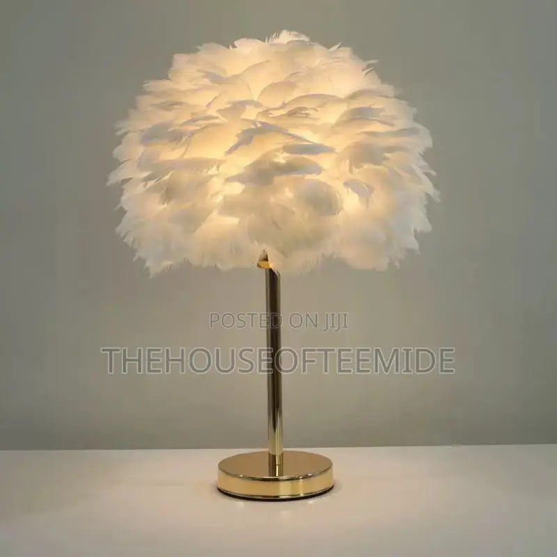 Luxury Feather Table Lamp
