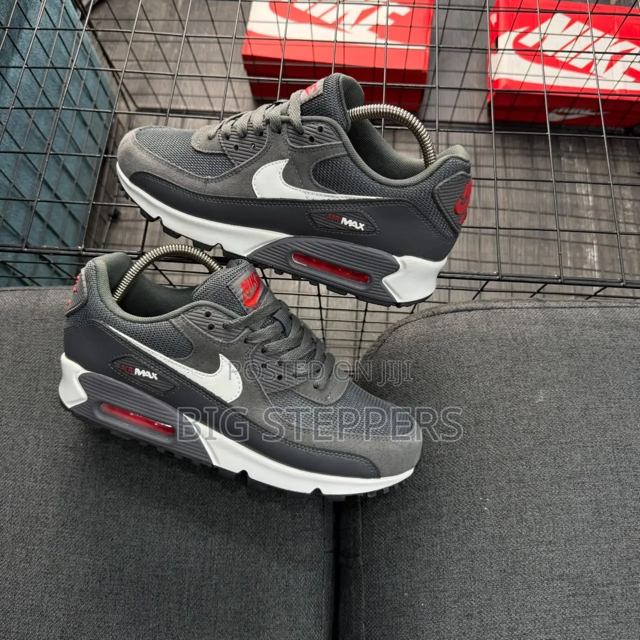 Nike Air Max 90 Sneakers