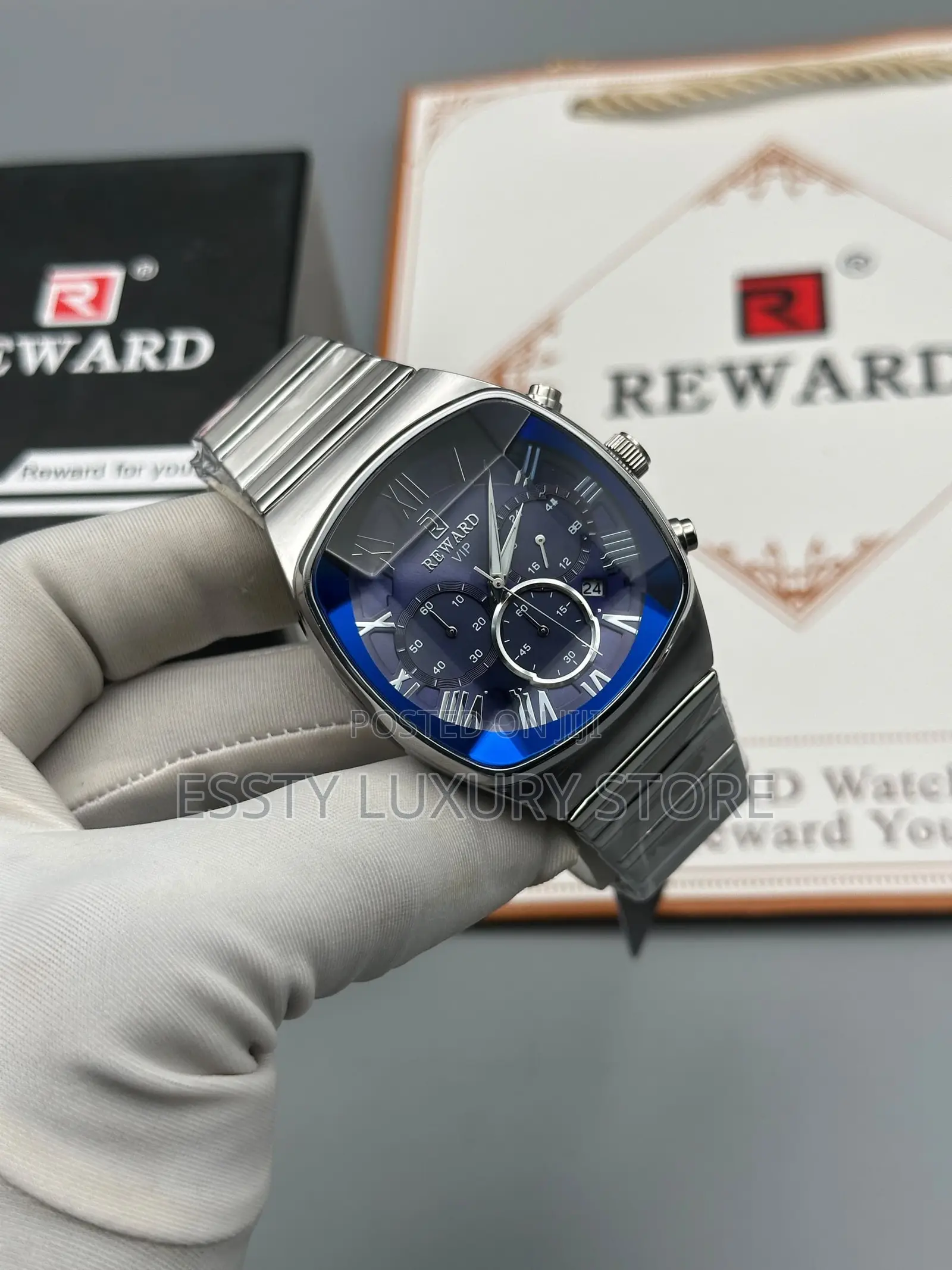 High Quality Luxury Reward Men Wristwatch