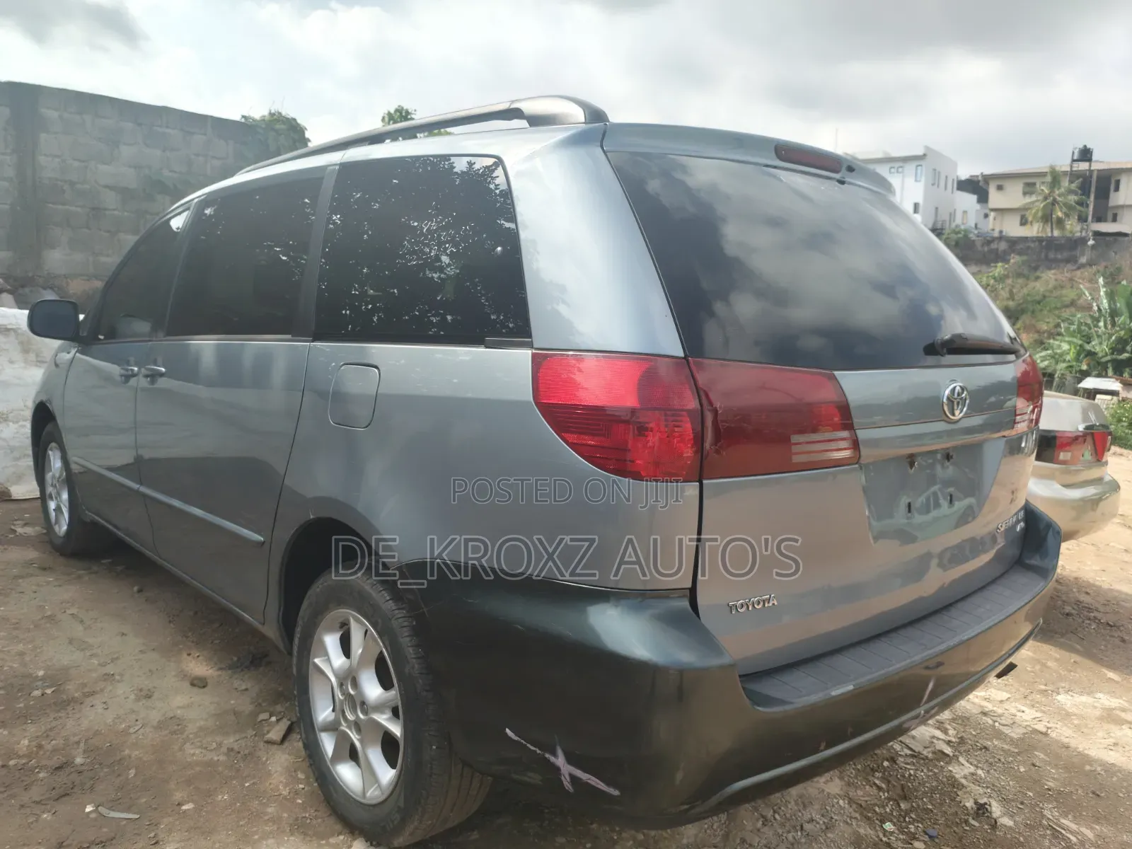 Toyota Sienna LE AWD 2005 Blue