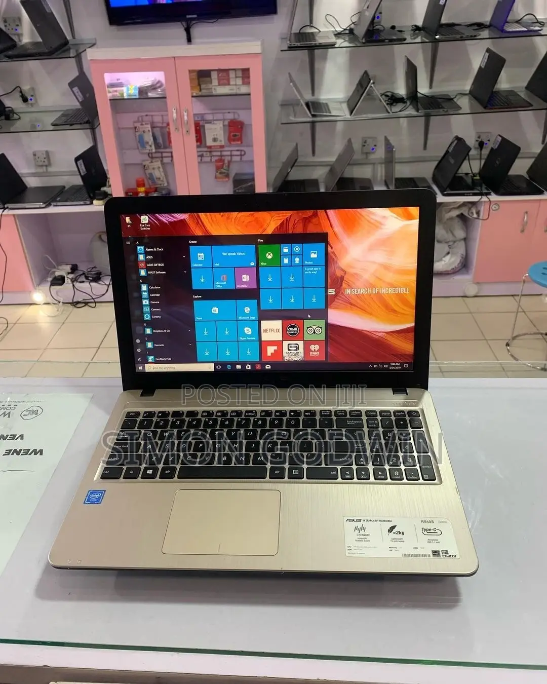 Laptop Asus ASUSPRO P2430UA 4GB Intel Core i3 HDD+SSD 320GB