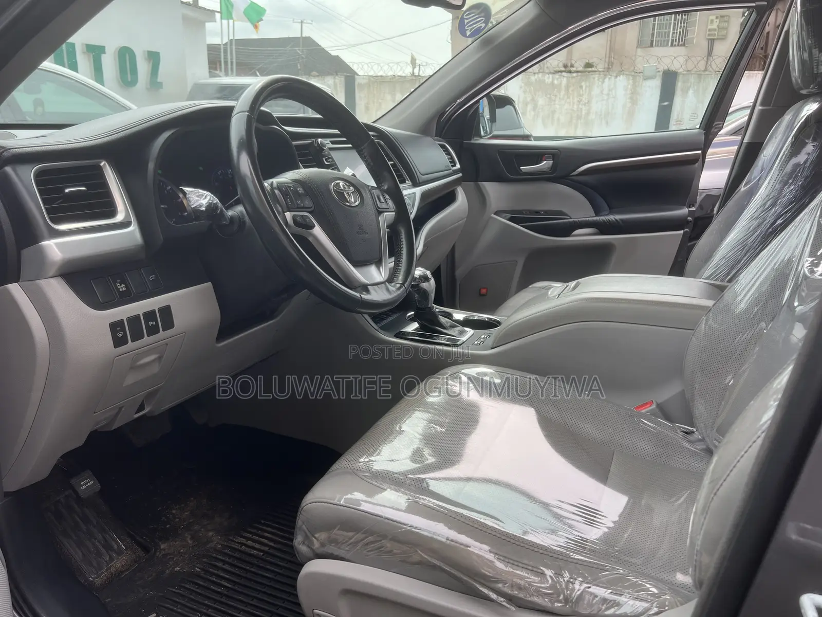 Toyota Highlander Limited V6 4x4 (3.5L 6cyl 6A) 2016 Gray