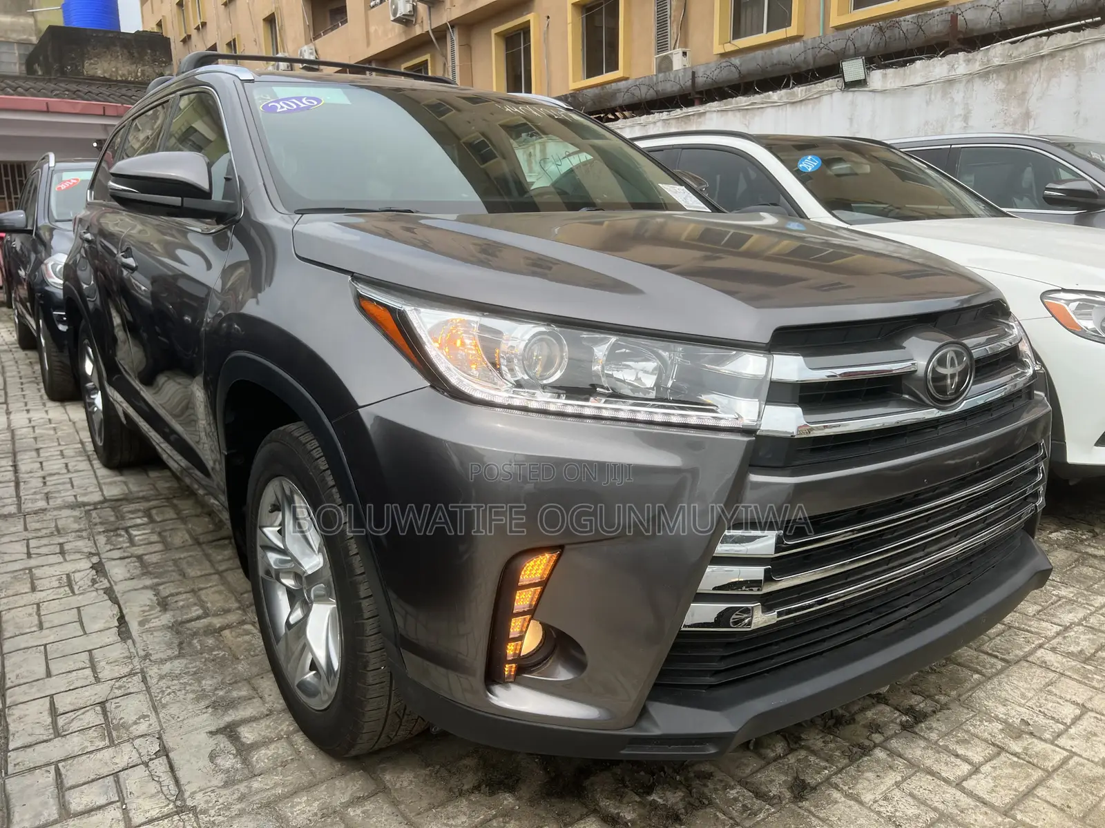 Toyota Highlander Limited V6 4x4 (3.5L 6cyl 6A) 2016 Gray