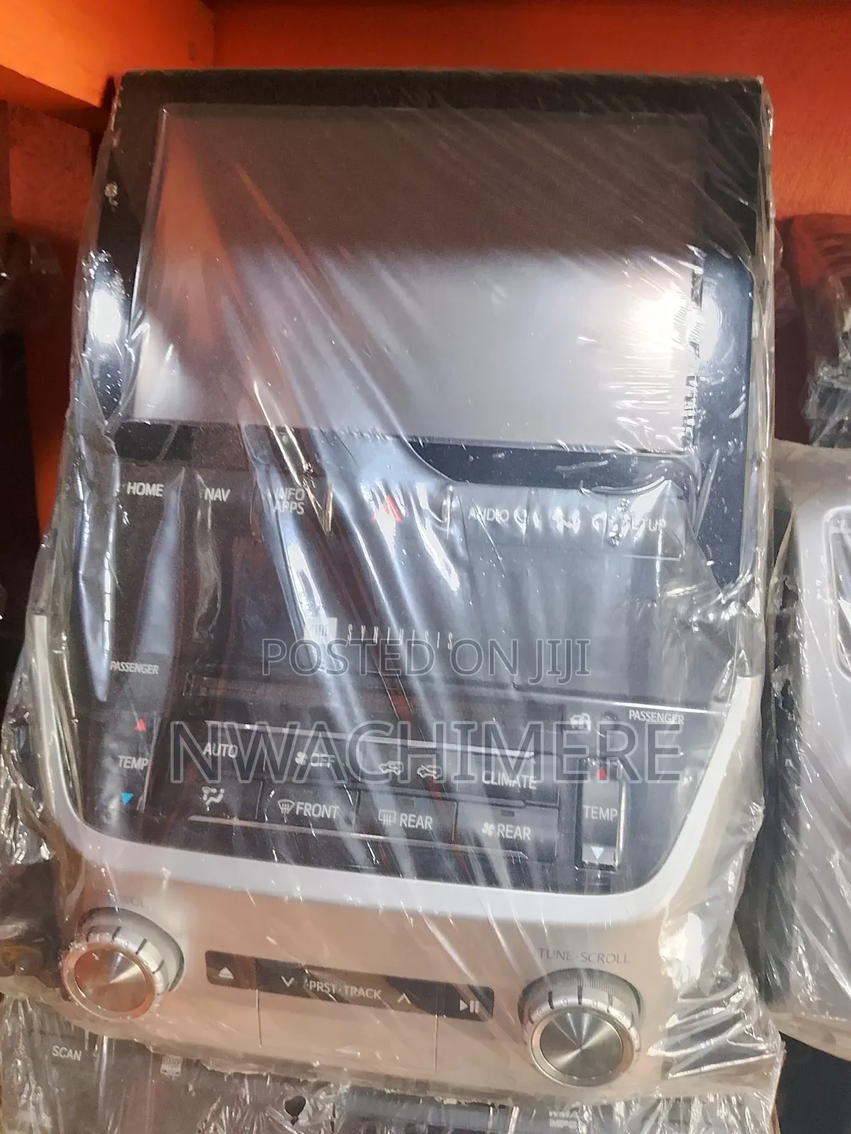 Land Cruiser 2021 Screen Complete