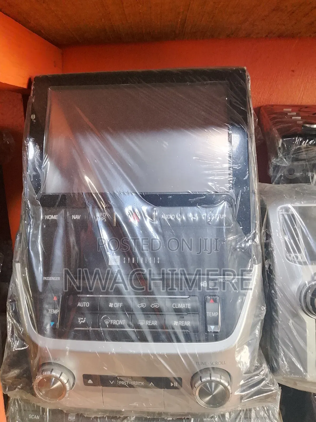 Land Cruiser 2021 Screen Complete