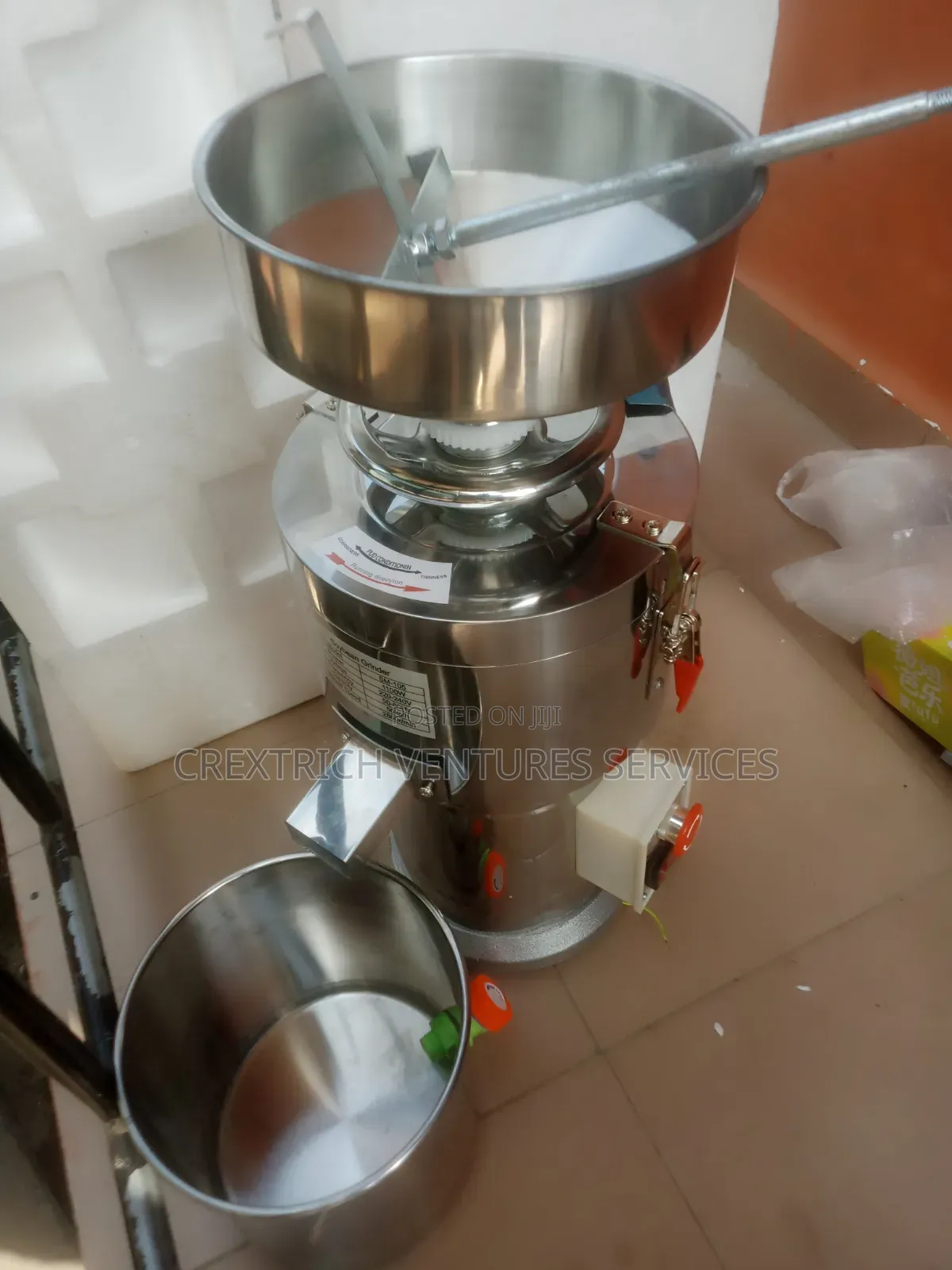 Tiger Nut/ Soya Beans Juice Extractor Machine