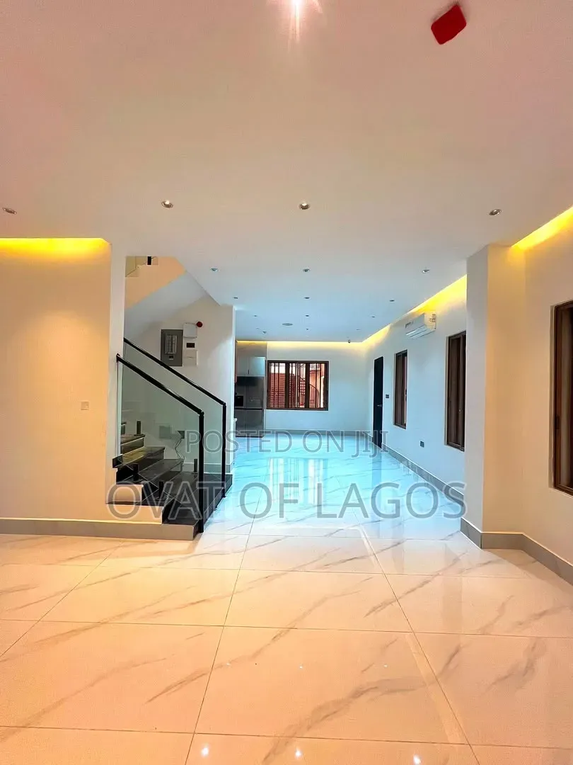 3bdrm Maisonette in Old Ikoyi for rent