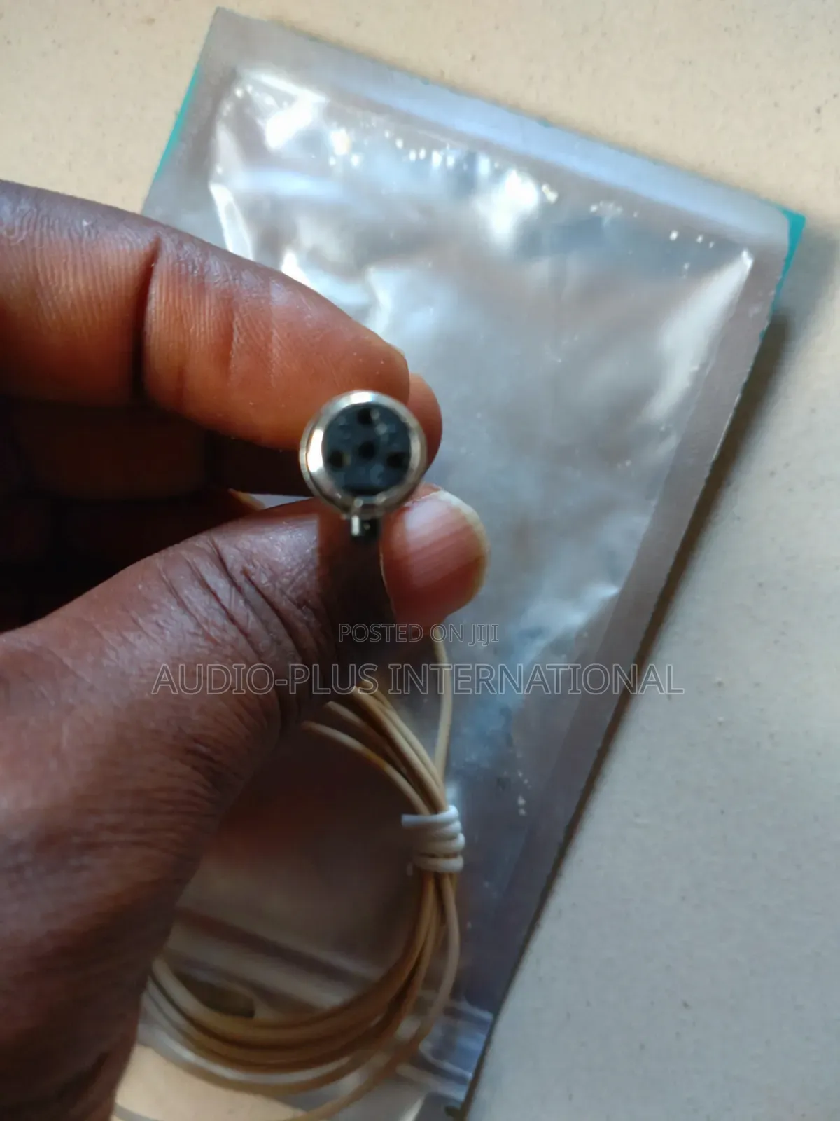 Condenser Microphone for Shure Lavalier Lapel Clip XLR TA4F Mini