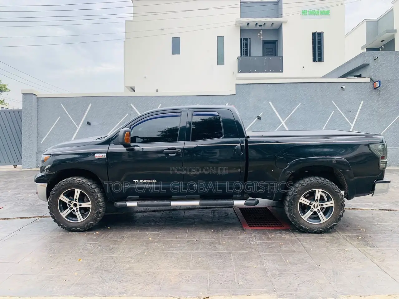 Toyota Tundra CrewMax Limited 5.7L 2012 Black