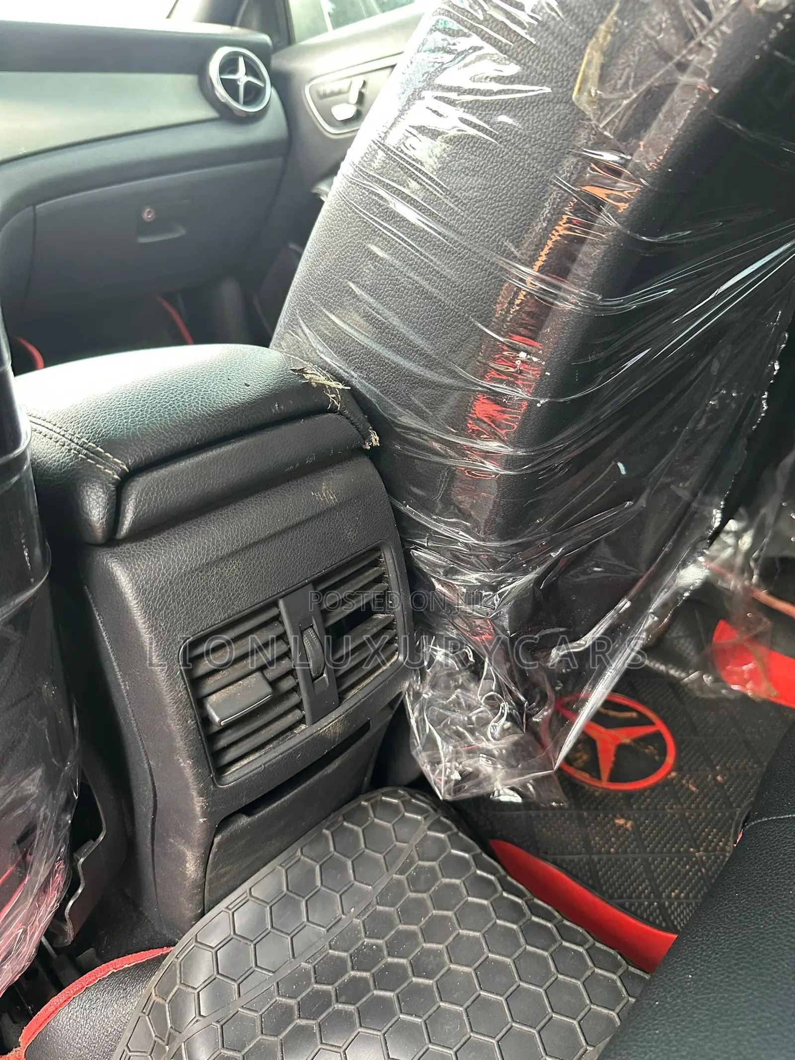 Mercedes-Benz GLA-Class 2019 Silver
