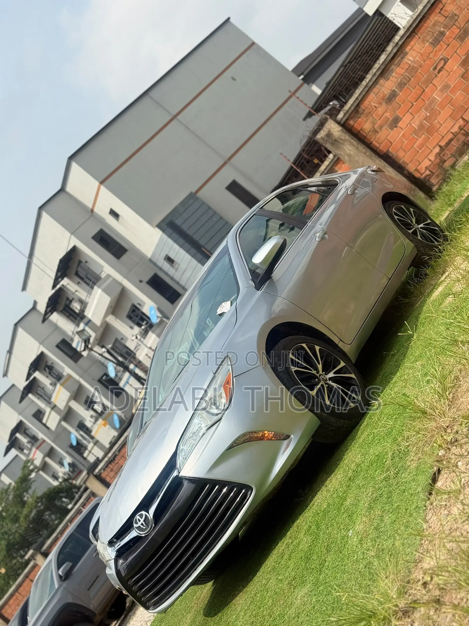 Toyota Camry LE 4dr Sedan (2.5L 4cyl 6A) 2016 Silver
