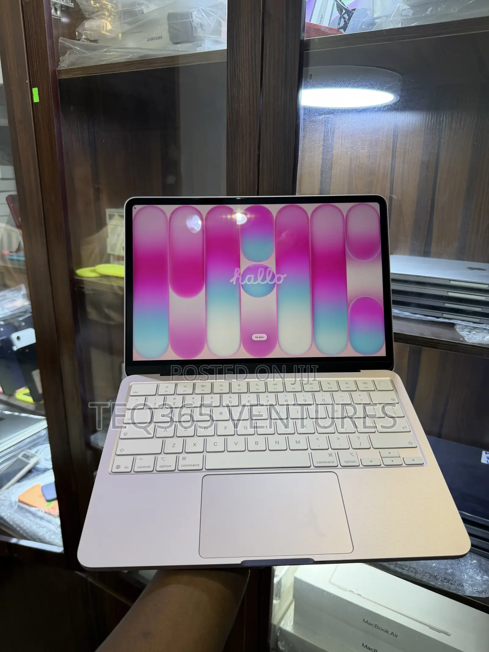 New Laptop Apple MacBook Neo 2026 8GB SSD 512GB