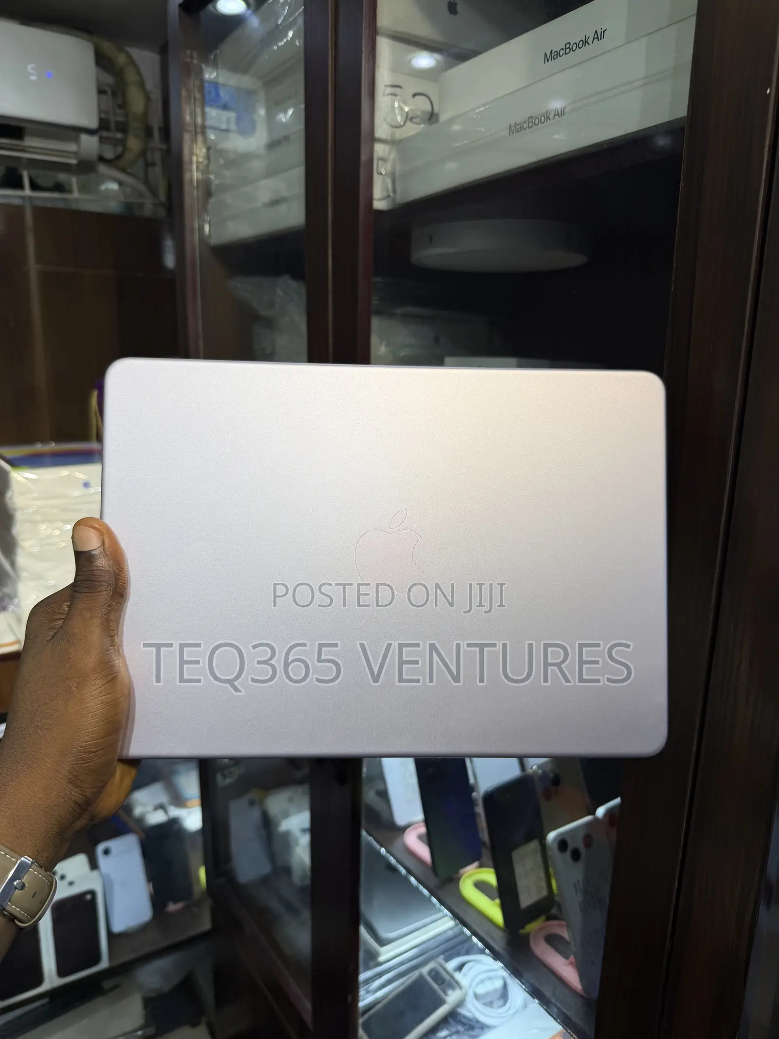 New Laptop Apple MacBook Neo 2026 8GB SSD 512GB