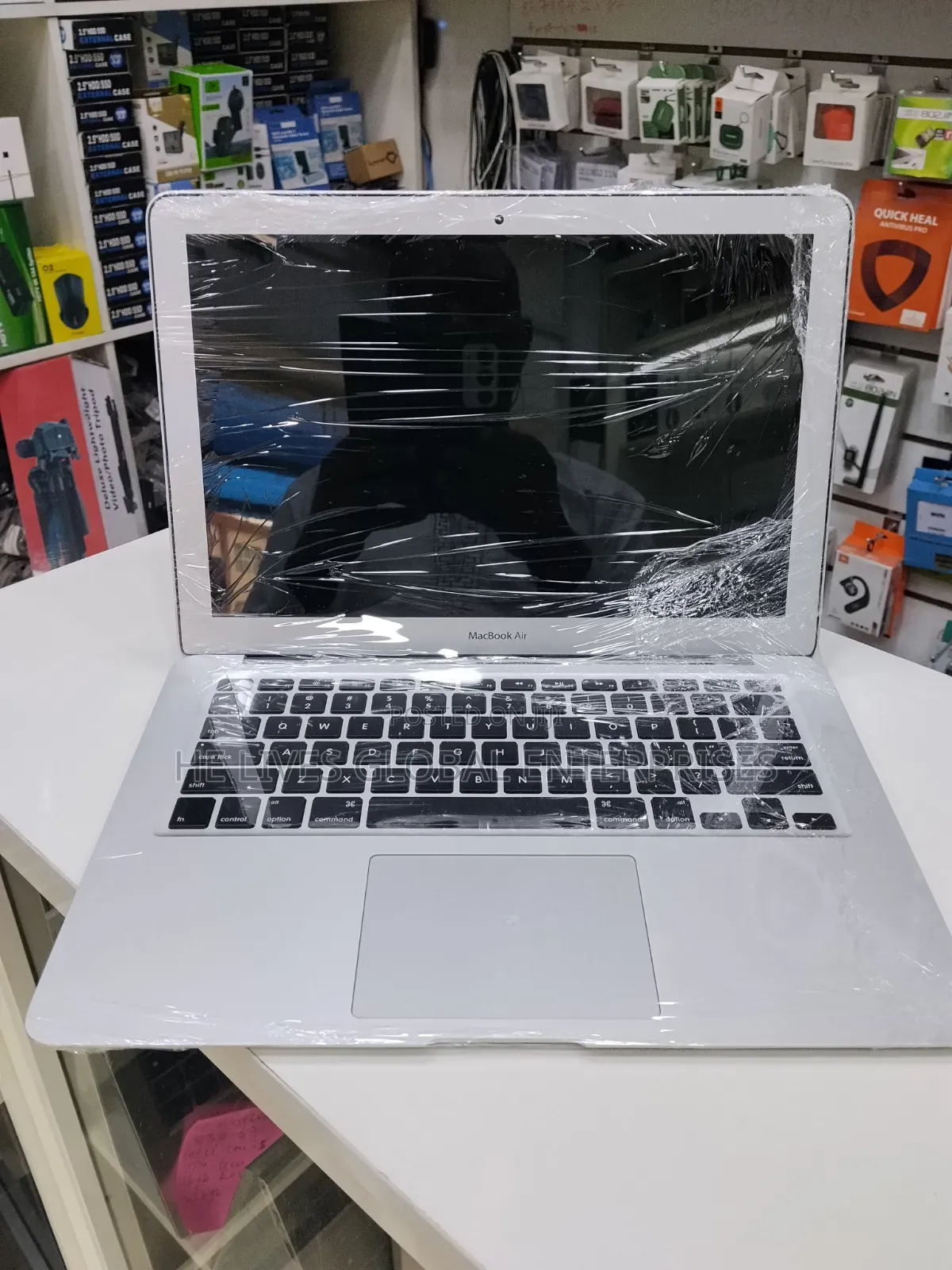 Laptop Apple MacBook 2017 8GB Intel Core i5 SSD 128GB