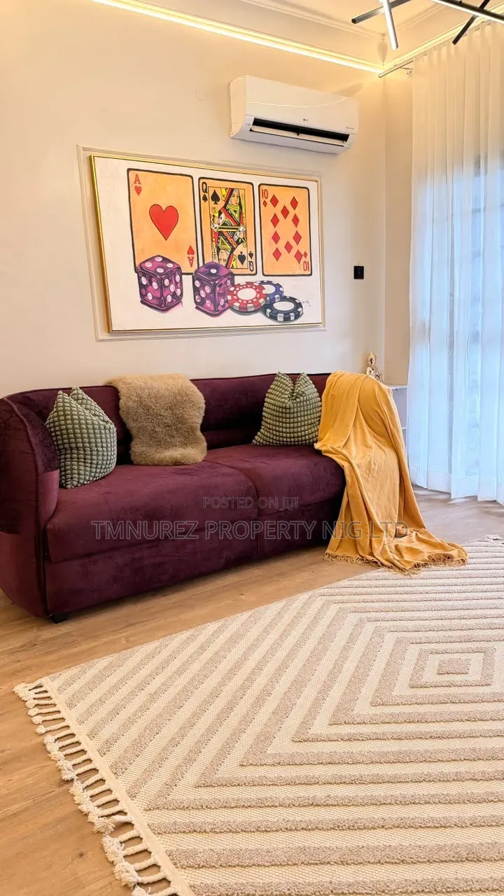 Furnished 3bdrm Apartment in Bourdillon for rent