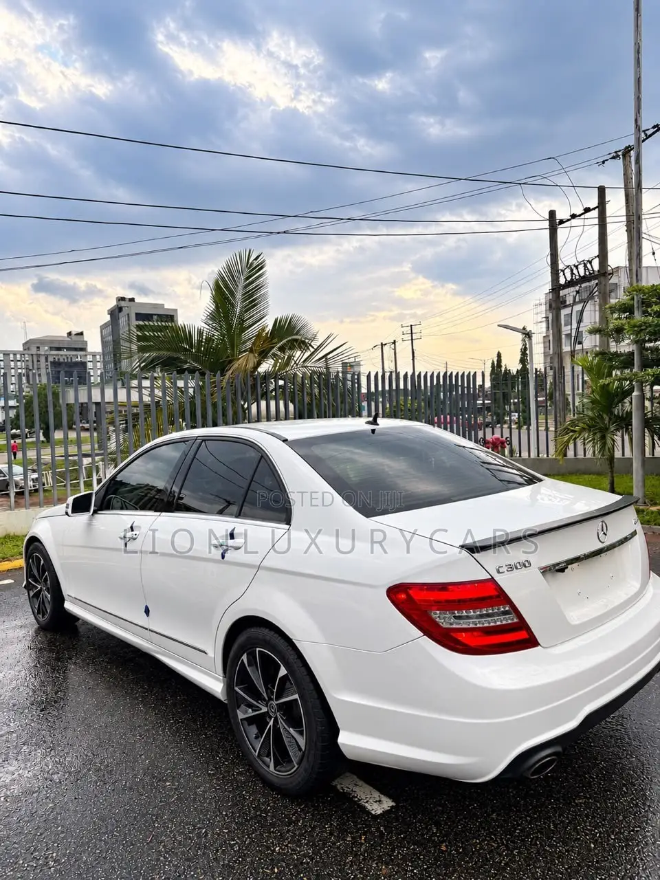 Mercedes-Benz C300 2012 White