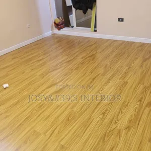 Wooden Flooring Vinyl