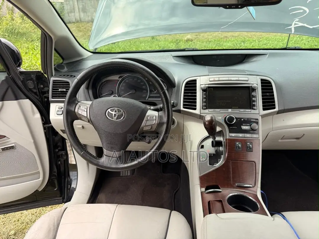 Toyota Venza V6 2010 Black
