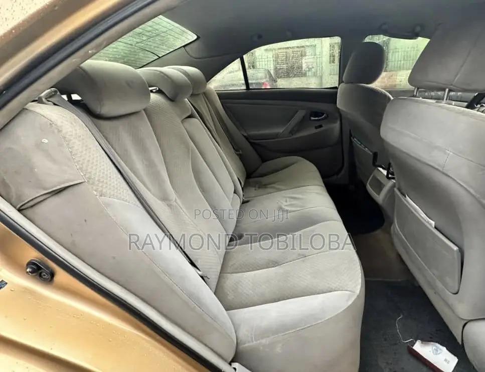 Toyota Camry 2008 Gold