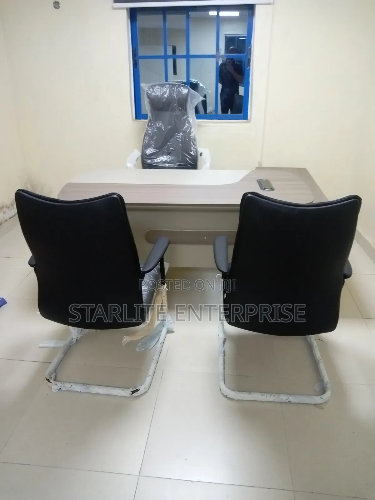 Top Executive Office Table Upgraded