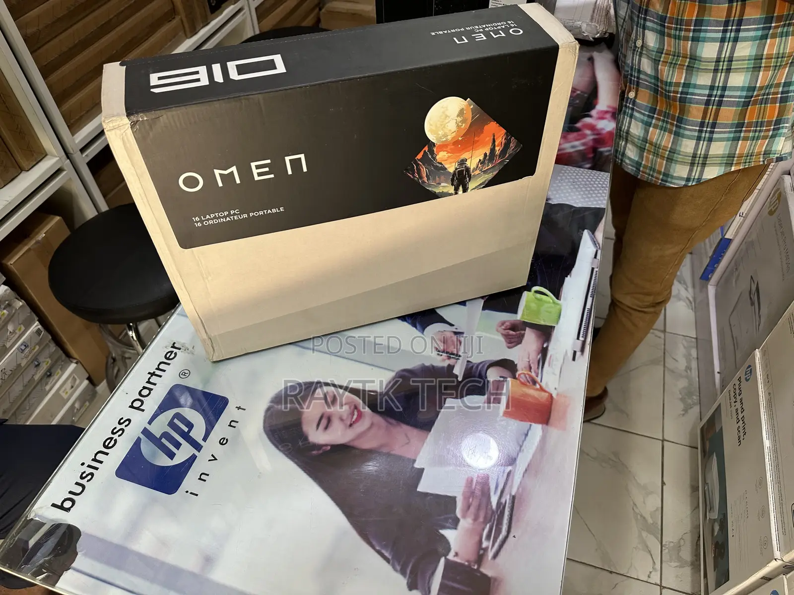 New Laptop HP Omen Max 16 32GB Intel Core Ultra 9 SSD 1T