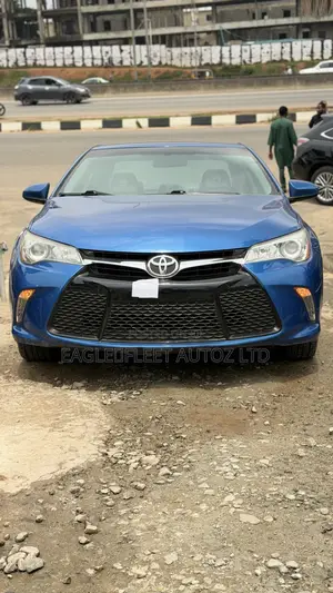 Toyota Camry XSE 4dr Sedan (2.5l 4cyl 6A) 2016 Blue