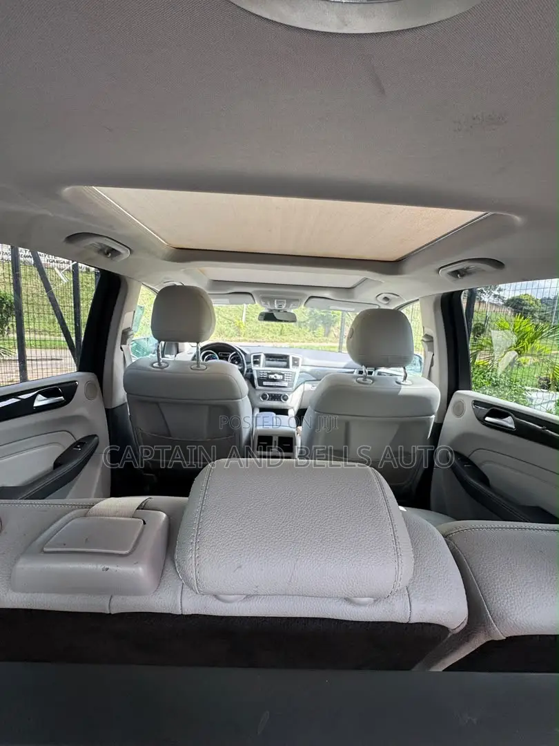 Mercedes-Benz M Class ML350 4dr SUV (3.5L 6cyl 7A) 2015 Gray