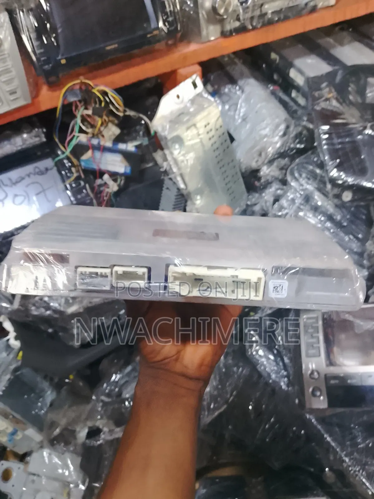 RX350 2024 Amplifier
