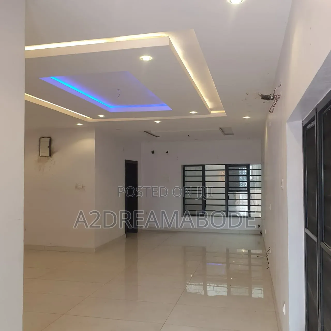 5bdrm Duplex in Opic, Isheri North for rent