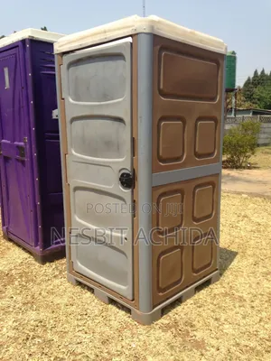 Cranable Mobile Toilet
