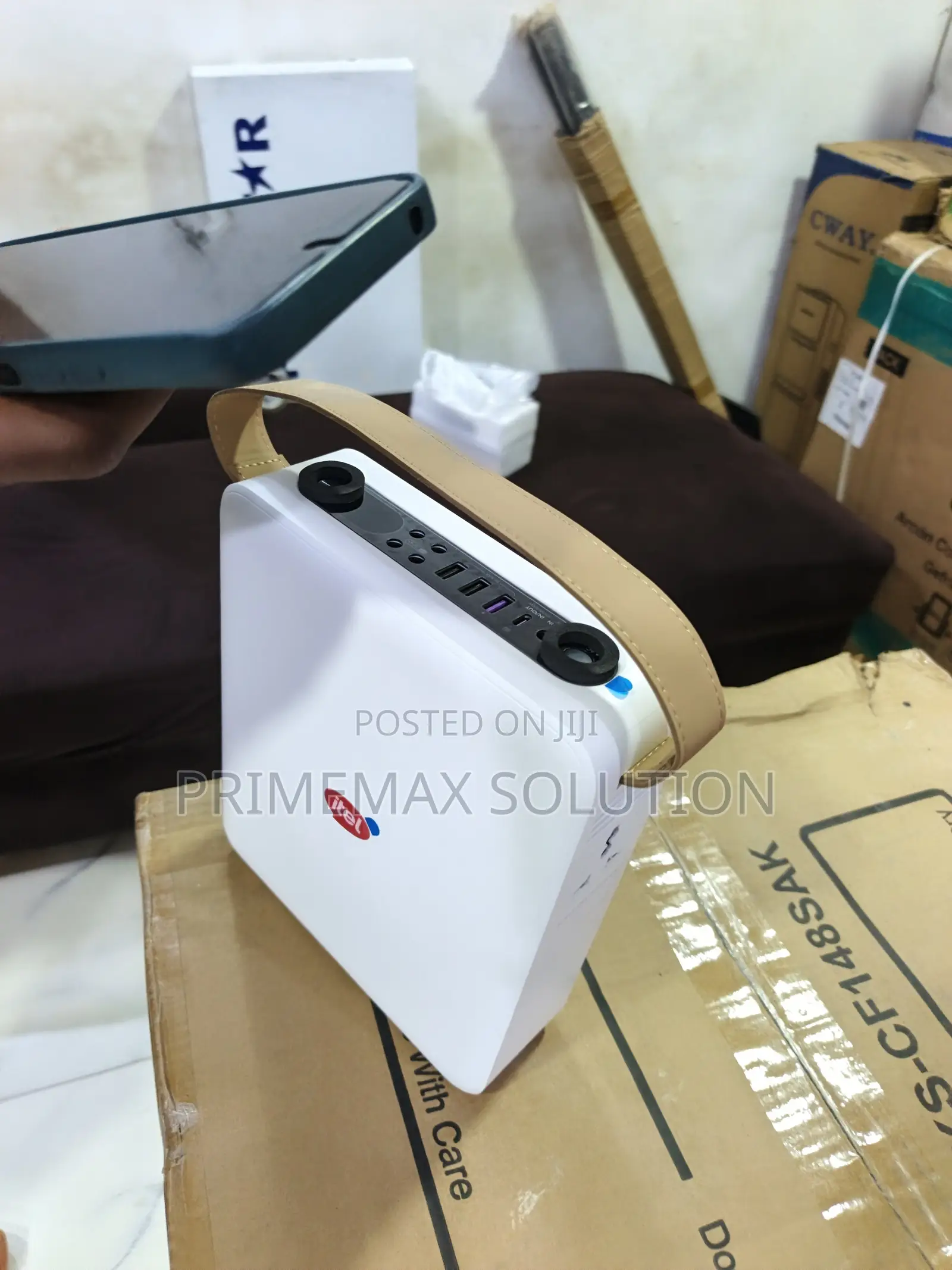 Solar Compatible Portable Power Station – ITEL 100,000mAh Capacity