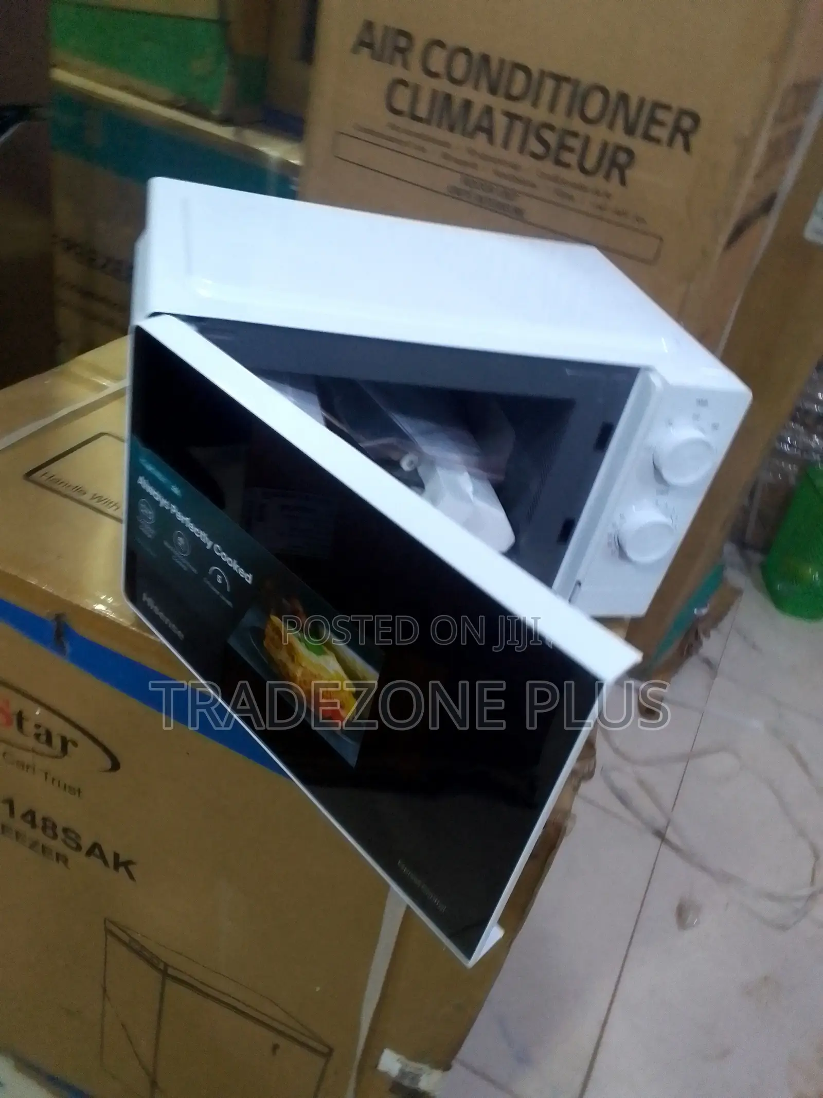 Hisense H20MOWS14 Kitchen Microwave Oven for Sale