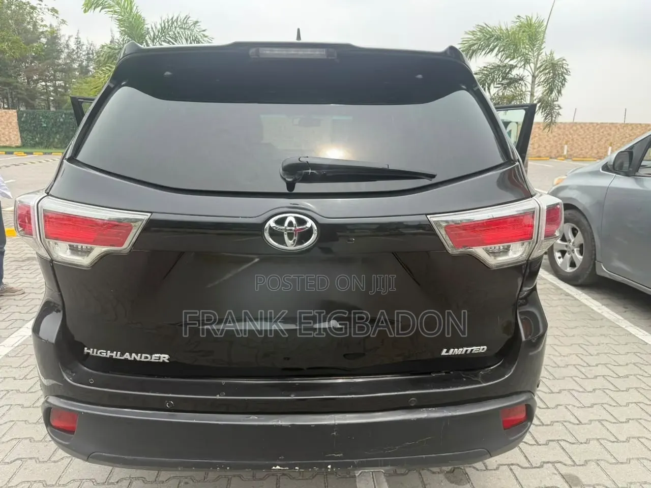 Toyota Highlander Limited 4dr SUV AWD (3.5L 6cyl 6A) 2015 Black