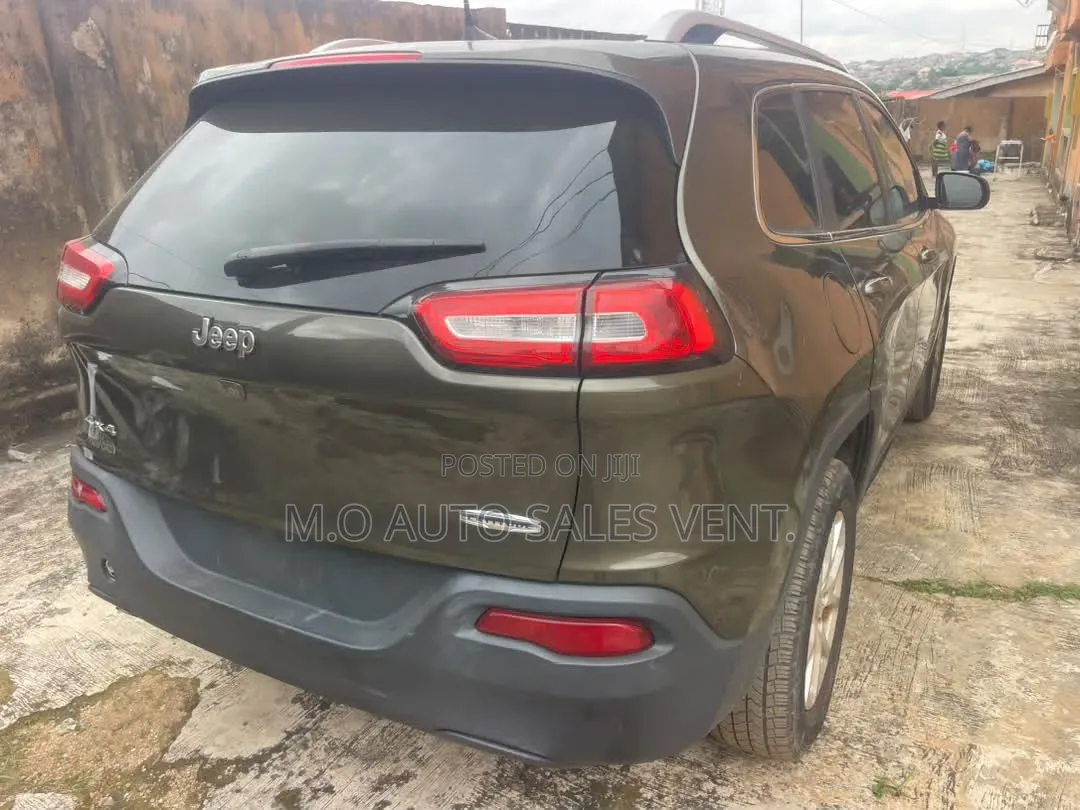 Jeep Cherokee 2016 Green