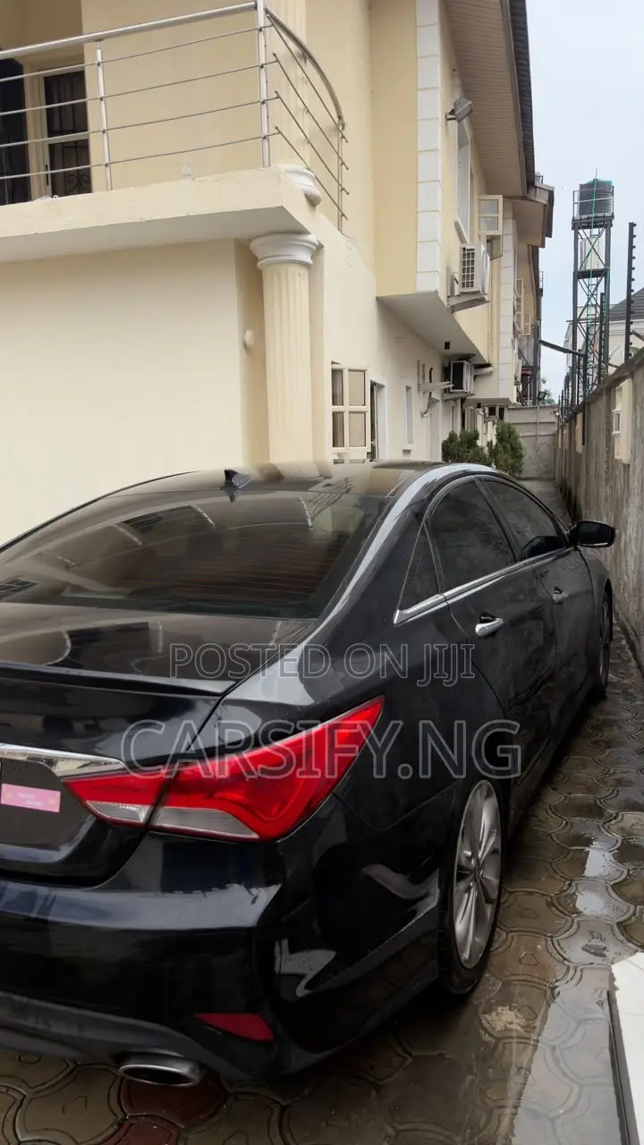 Hyundai Sonata Limited 4dr Sedan (2.0L 4cyl Turbo 6A) 2014 Black