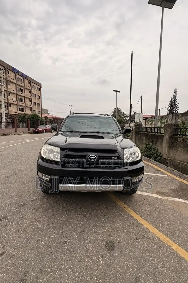 Toyota 4-Runner Limited 4x4 V8 2006 Black