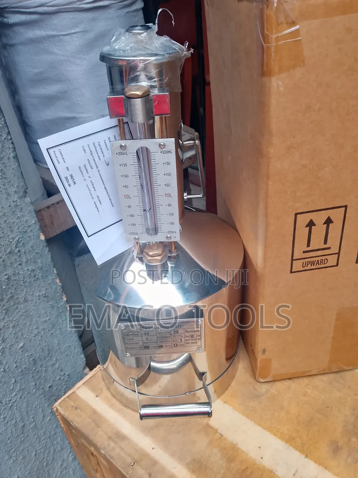 Volumetric Calibration Bucket or a Standard Metal Prover