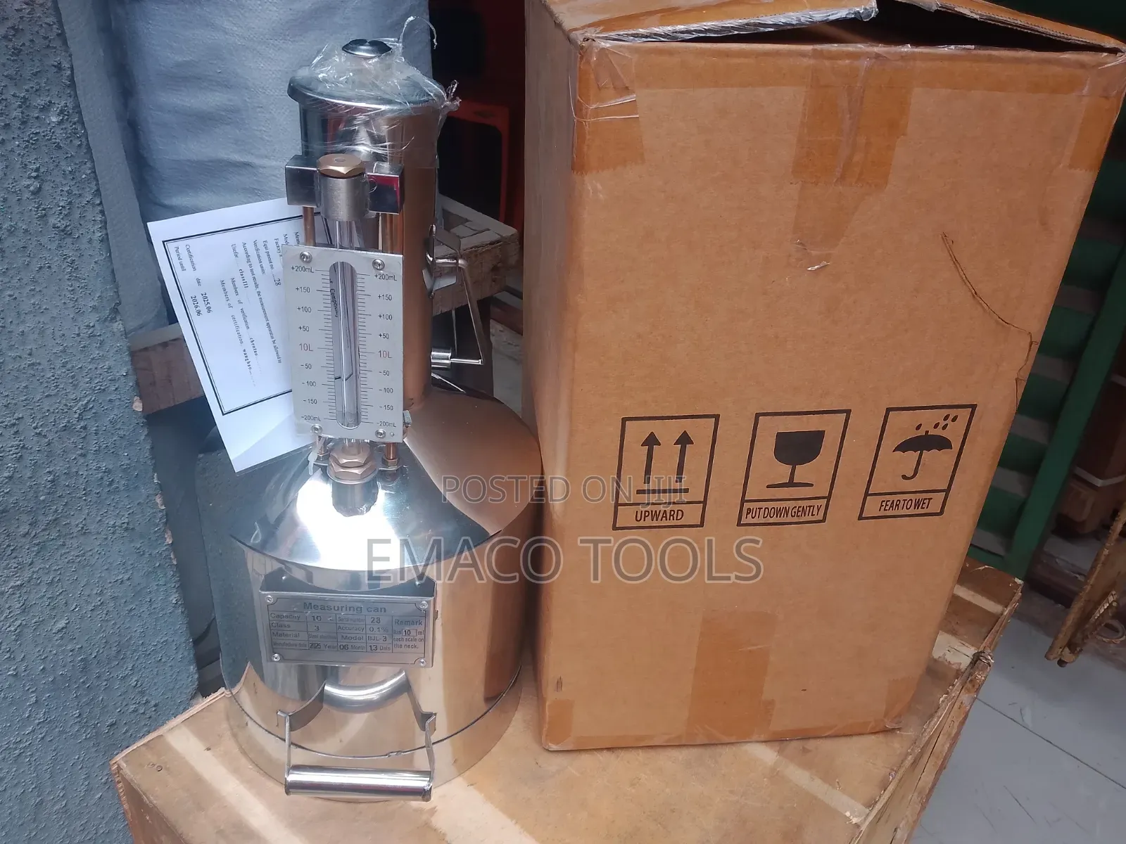 Volumetric Calibration Bucket or a Standard Metal Prover